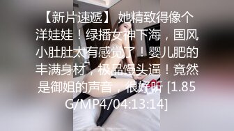 甜美妹子被大黑屌爆操，传教士一顿操，做完以后蛮享受的笑了